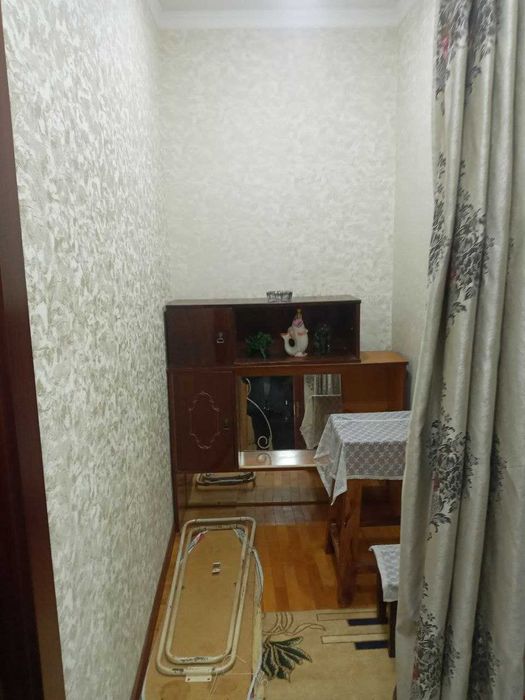 Продажа.1/1/4 Яшнабадский рн.Авиасозлар(Дворец А/с) Подофис.Ц-38500у.е