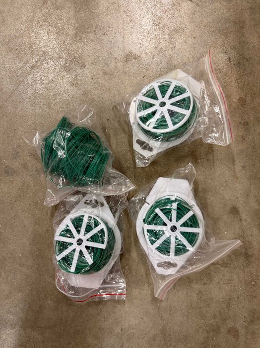 Ножица лозарска /Ножица за клони/Кирка 1800 гр./Лопата/Брадва/Маркуч за вода 1/2"