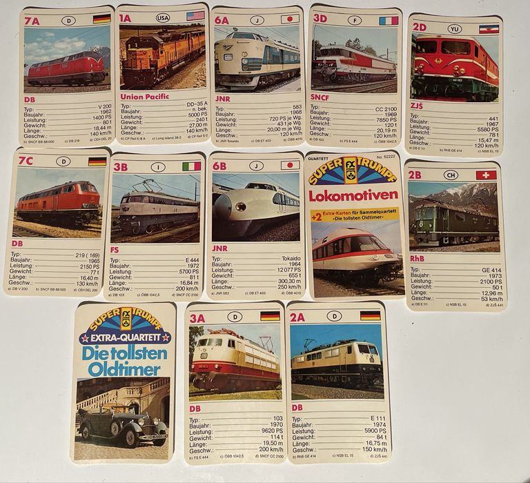 Colecție peste 300 de cartonașe cu locomotive