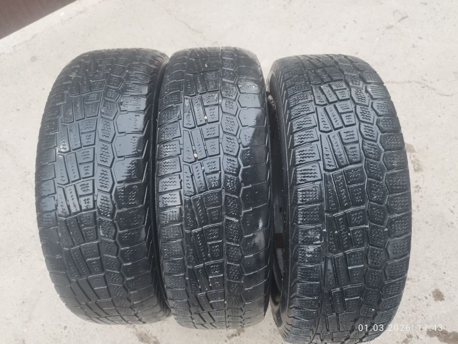 Продам  колеса с покрышками 14"