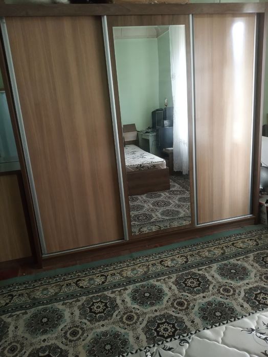 Spanniy mebel sotiladi