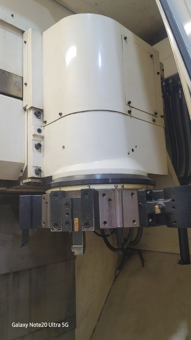 Продаётся чпу обрабатывающий центр