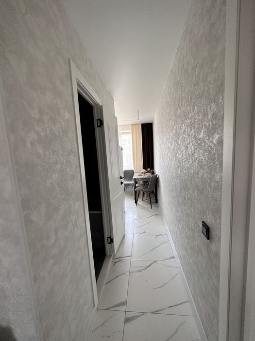 Продается 3 х комнатная квартира в центре города !