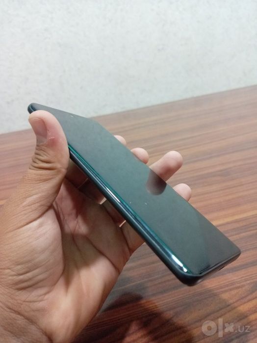 Redmi not15 sotiladi aybi yuq ochilmagan radnoy