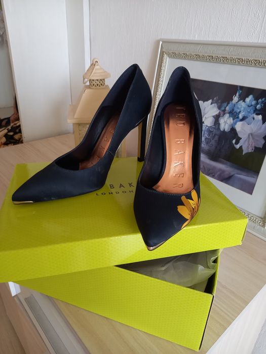Обувки Ted Baker 37 нови