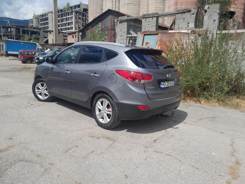 HYUNDAI ix35 2012 — imagine 2