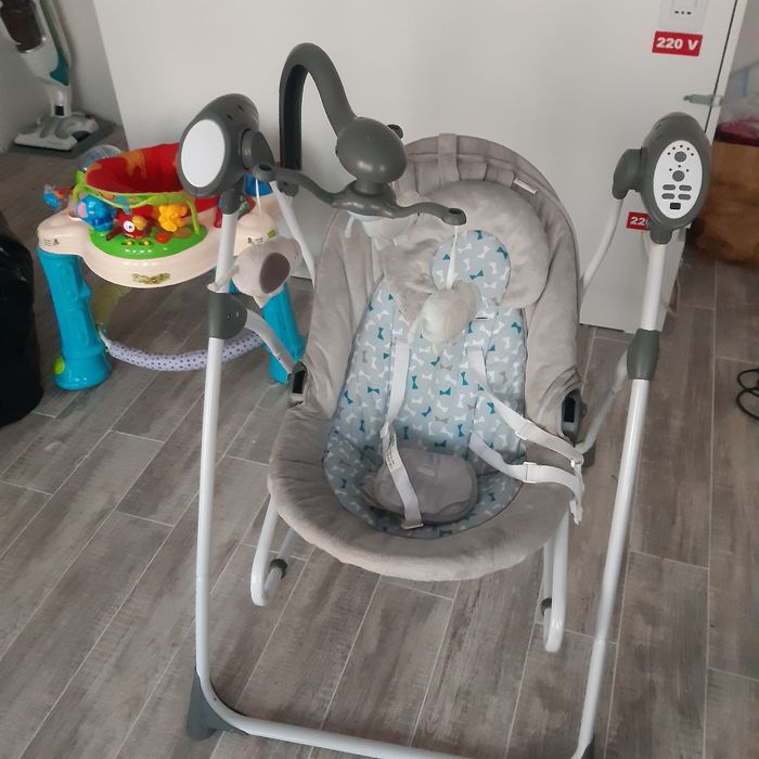 Leagăn pentru copii