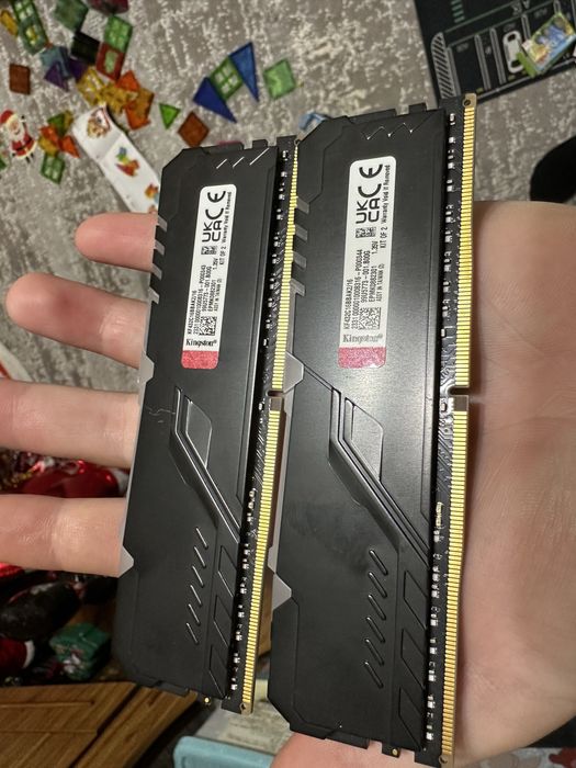 Оперативная память Kingston