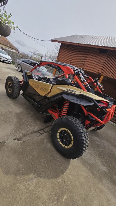 Maverick x3  XRS  an 2018 8600km