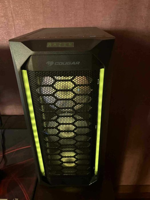 Настолен Компютър