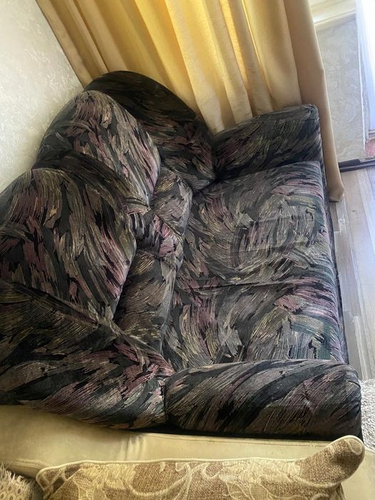Продам диванчик,софа