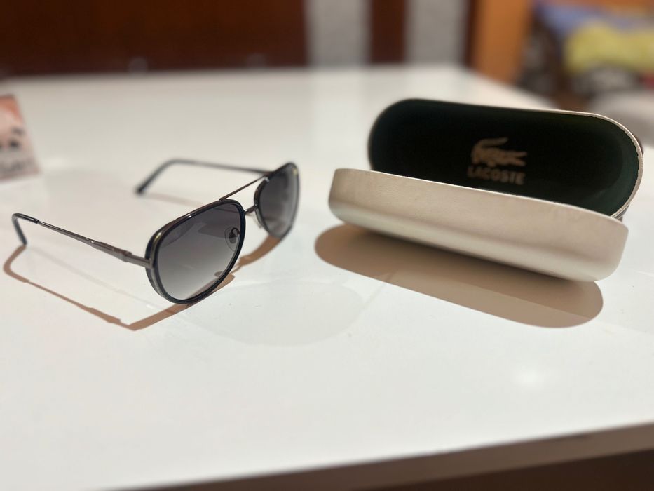 Продавам:Слънчеви очила Lacoste