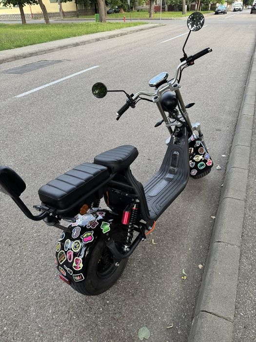 Vand scuter electric