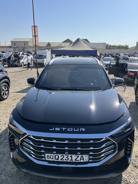 Jetour x70 plus luxury