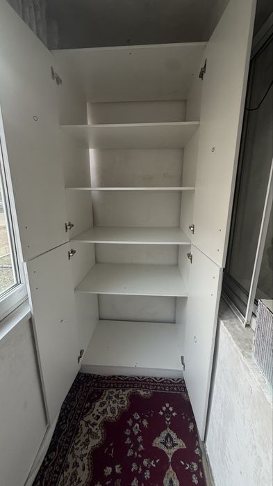 продается шкаф в хорошем состояний