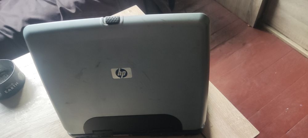 Лаптоп работи перфектно