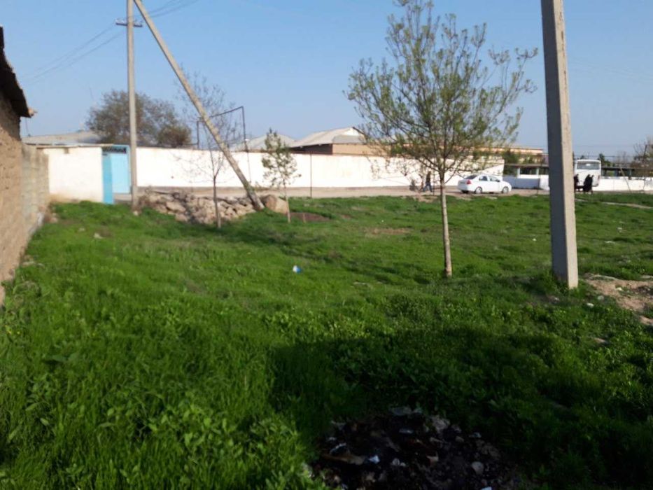 4 sotix yer sotiladi (noturar)