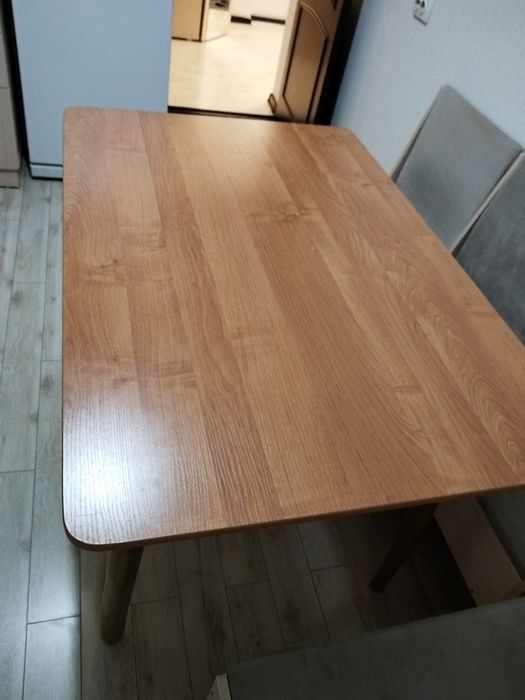 Кухонный стол продам