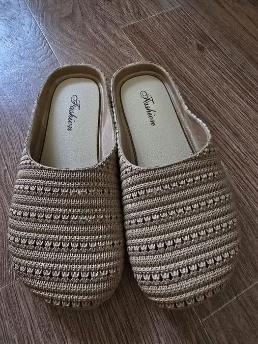 Обувь женская новая