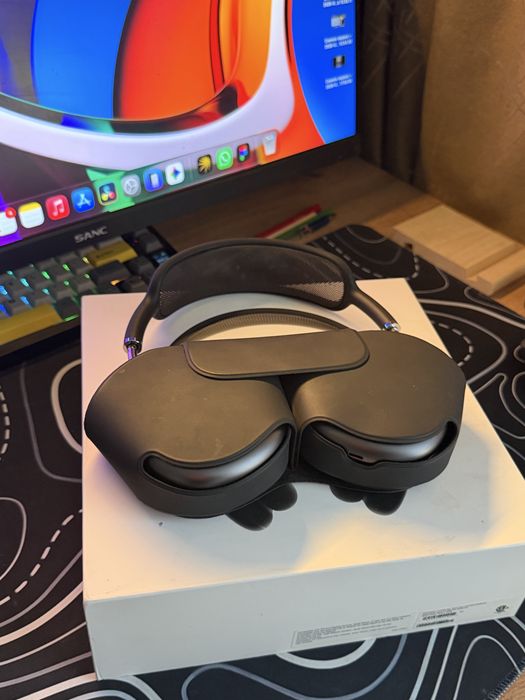 Airpods Max в отличном состоянии