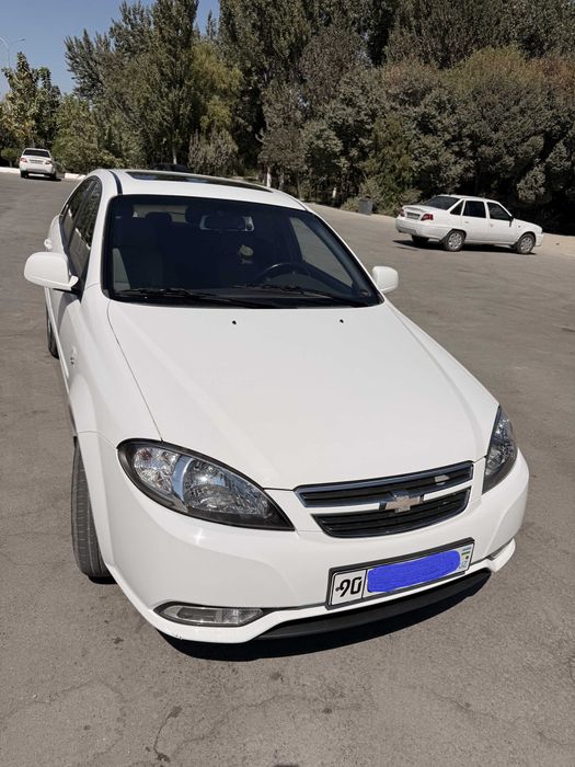 GM Lacetti сотилади 2022й