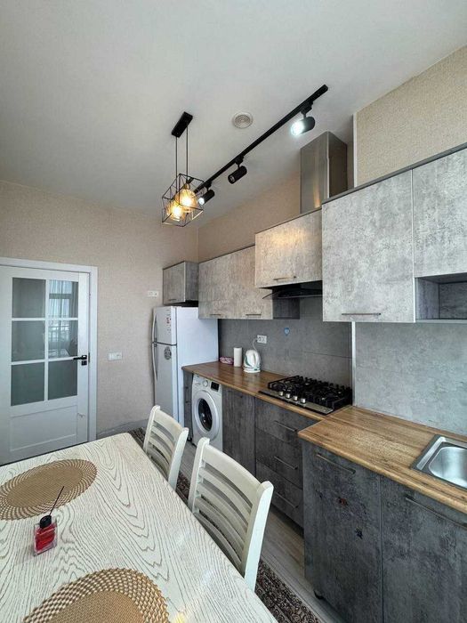 1 комнатная квартира со всеми удобствами на районе Вокзала