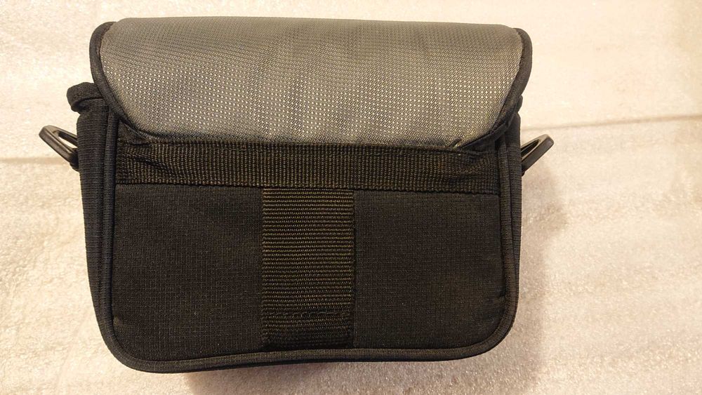 Geanta husa camera foto video si accesorii Canon