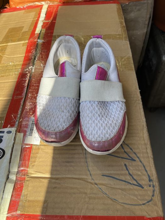 Детские обуви, размеры 24-28