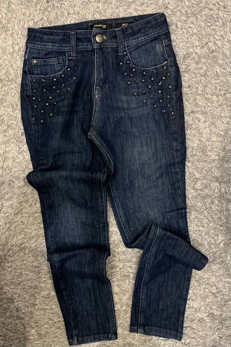 Дамски дънки с бродерия / М размер