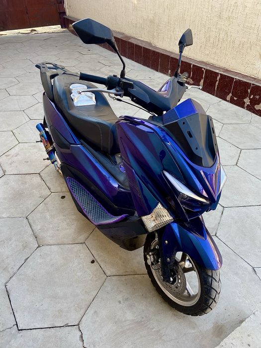 Продается Yamaha N-MaX