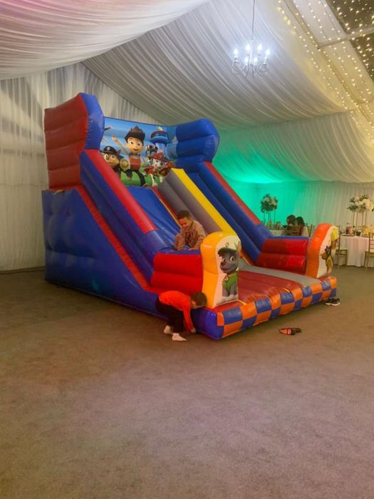 Inchiriez tobogane gonflabile!