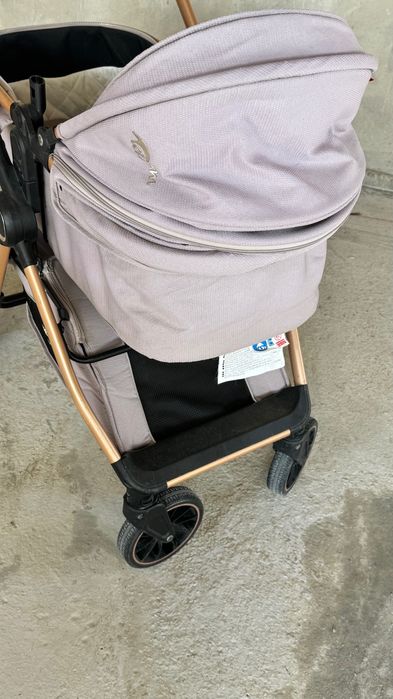 Коляска  бу                 ,