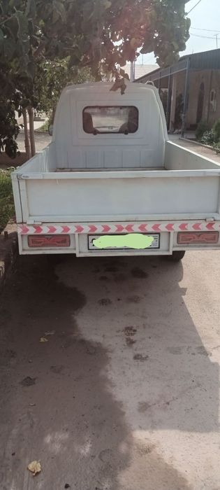 Хитой Лабо сотилади