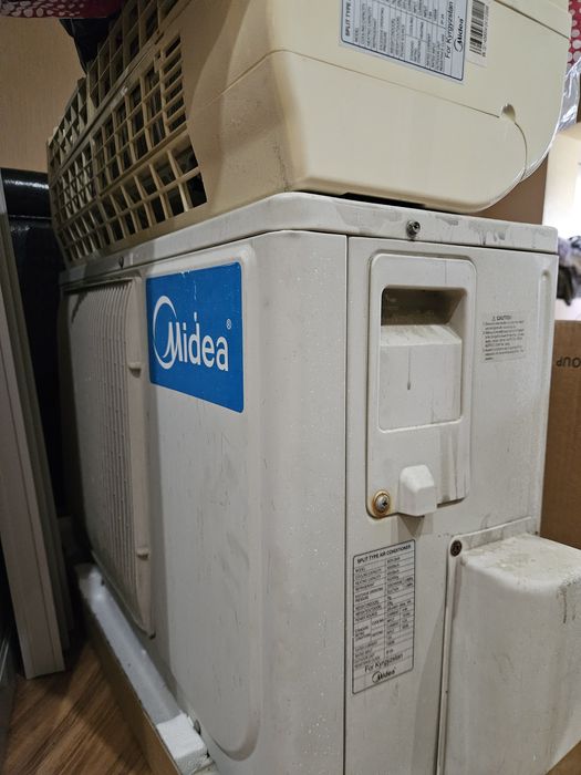 Продам кондиционер Midea 9, б/у