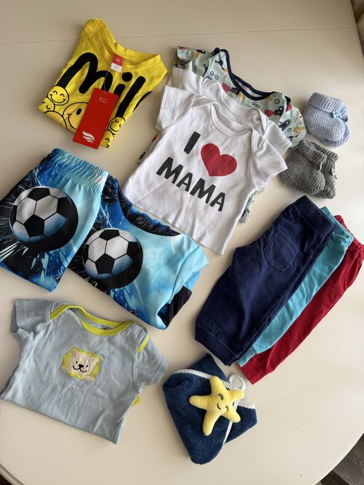 Отдам бостеки, постельное белье и детскую одежду