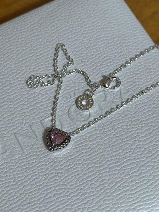 Colier pandora cu inimioară