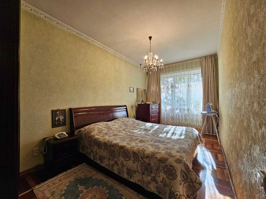 Ц 2! Продам 4 комн, квартиру в центре, Алайский Базар