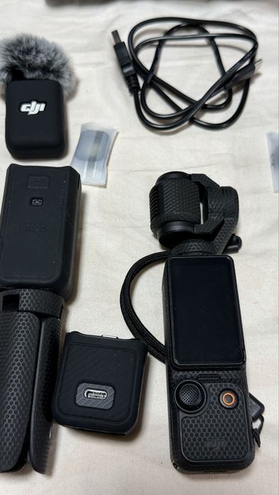 DJI OSMO pocket 3 creator  combo