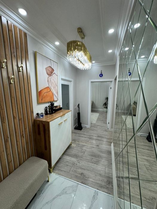 Продам квартиру (срочно,торг)
