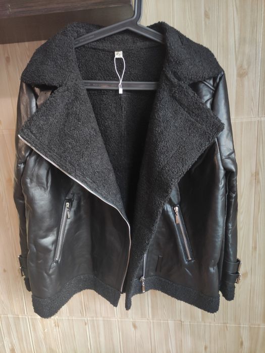 Чисто ново кожено яке