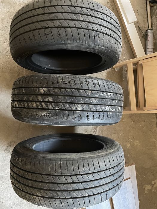 Покрышка б/у  ………