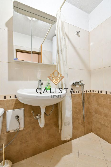 Дава се под наем Тристаен апартамент в София, Изток - 80 кв.м за 776.73 € - Снимка #10