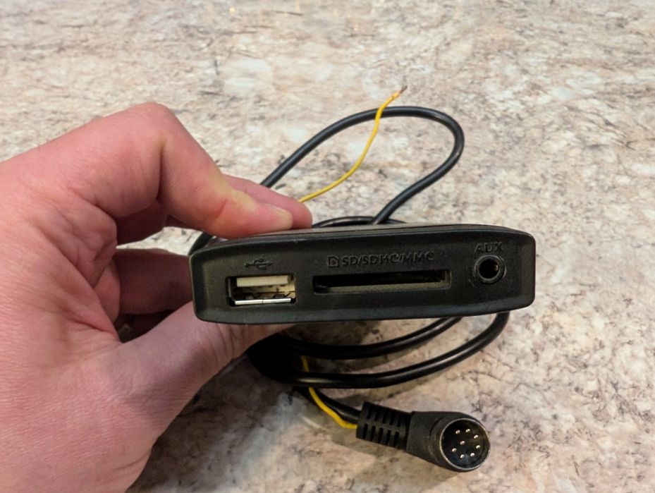 Yatour Volvo Radio HU USB AUX-IN