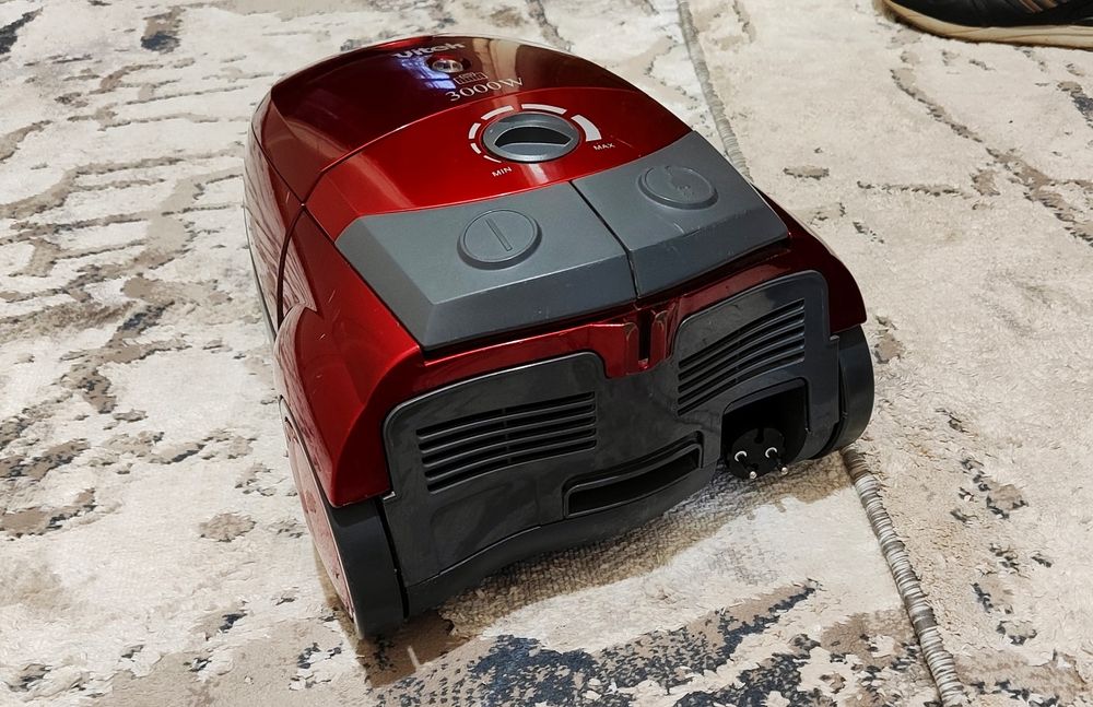 пилесос Vitek 3000watt