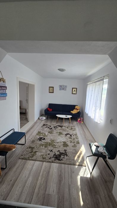 Vand Casa superba comuna Pomezeu sat Hidis