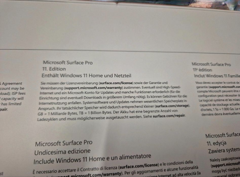Microsoft Surface Pro Copilot+ PC (11th Edition)
