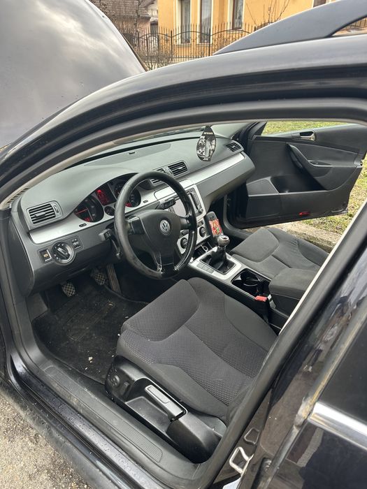 Volkswagen Passat B6 BREAK , 2.0 TDI 140 CP, 2008