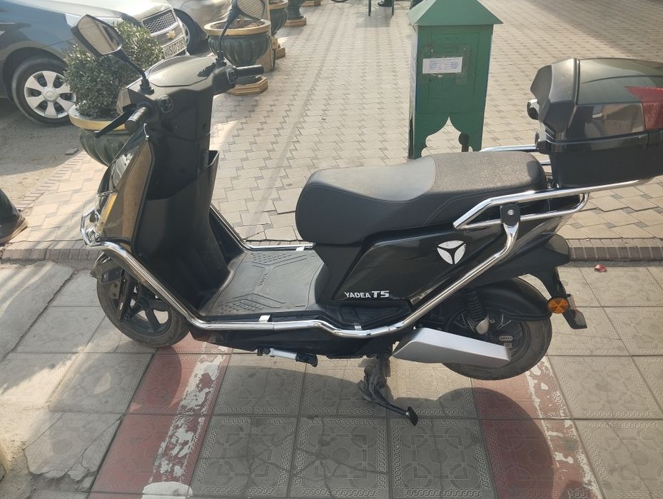 Skuter Yadea T5 Tezligi 55km bitta zaryad bilan 75 80 km yuradi