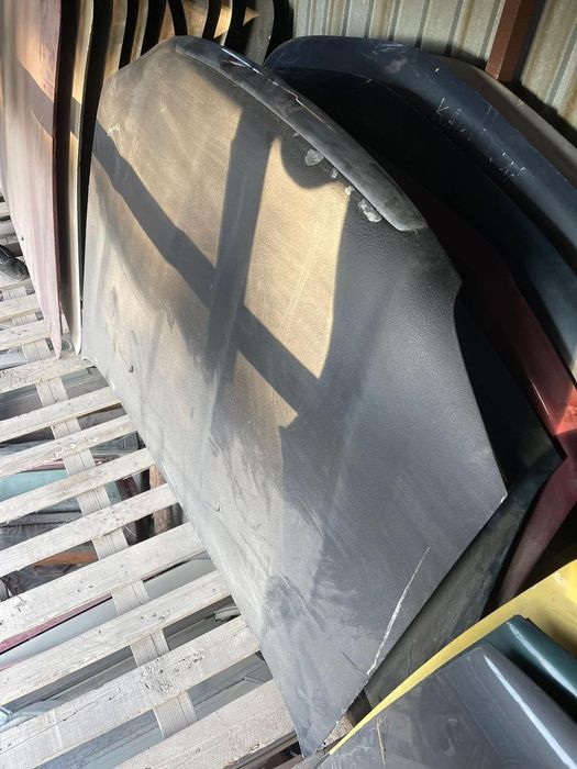 Мазда Трибут Капот