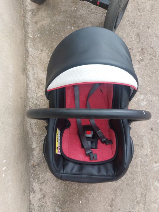 Бебешка количка 3 в 1